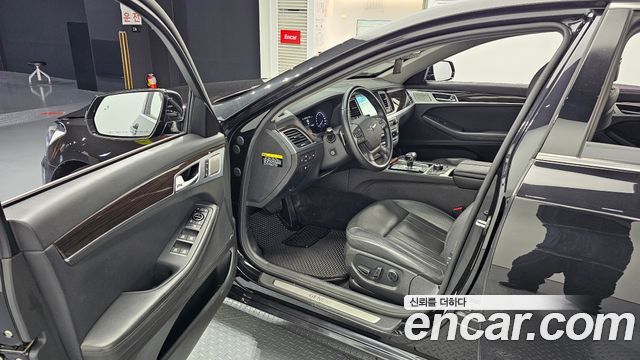 Genesis G80 3.3 GDI AWD Premium Luxury 2018 — фото 10