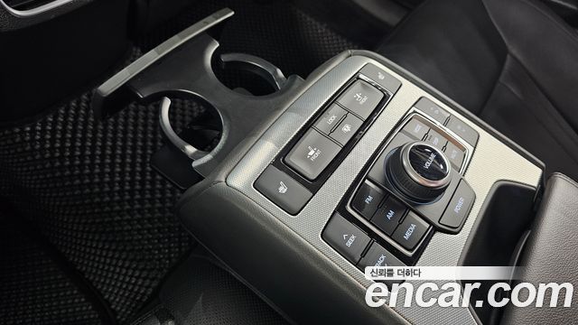 Genesis G80 3.3 GDI AWD Premium Luxury 2018 — фото 18