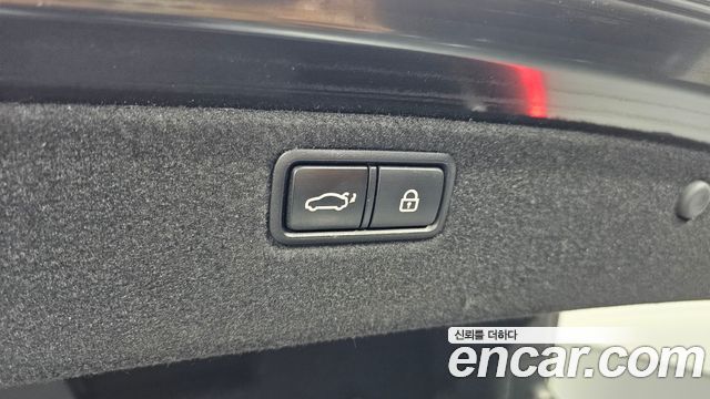 Genesis G80 3.3 GDI AWD Premium Luxury 2018 — фото 20
