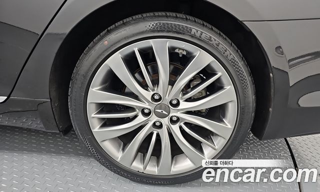 Genesis G80 3.3 GDI AWD Premium Luxury 2018 — фото 21