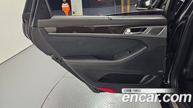 Genesis G80 3.3 GDI AWD Premium Luxury 2018 — фото 25