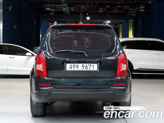 KG Mobility (SsangYong) Rexton W 2.0 4WD RX7 Luxury 2013 — фото 3