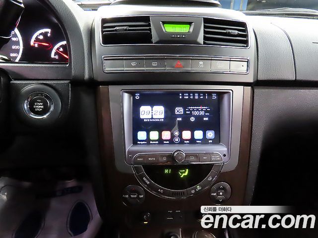 KG Mobility (SsangYong) Rexton W 2.0 4WD RX7 Luxury 2013 — фото 17