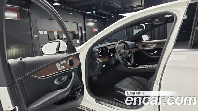 Mercedes-Benz E-Class (W213) E250 Exclusive 2022 — фото 10