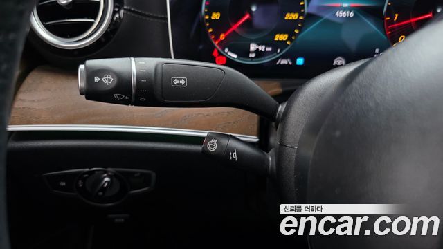 Mercedes-Benz E-Class (W213) E250 Exclusive 2022 — фото 20