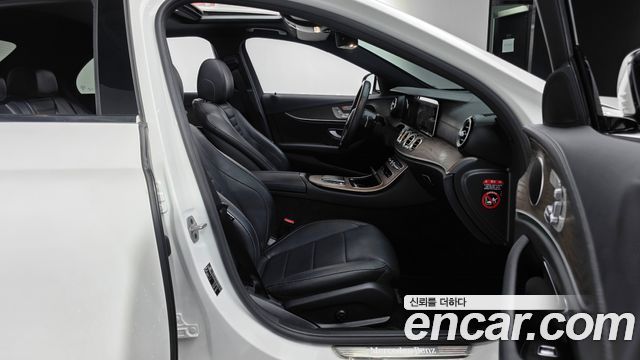 Mercedes-Benz E-Class (W213) E250 Exclusive 2022 — фото 26