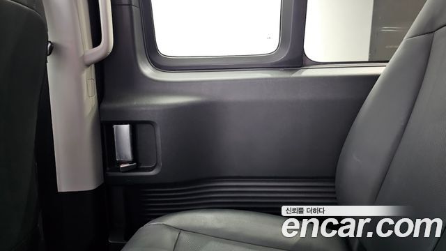 Hyundai Staria Cargo 5-Seater Modern 2024 — фото 25