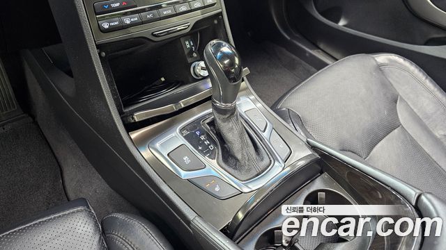 Hyundai Grandeur (HG) HG240 Modern 2015 — фото 9