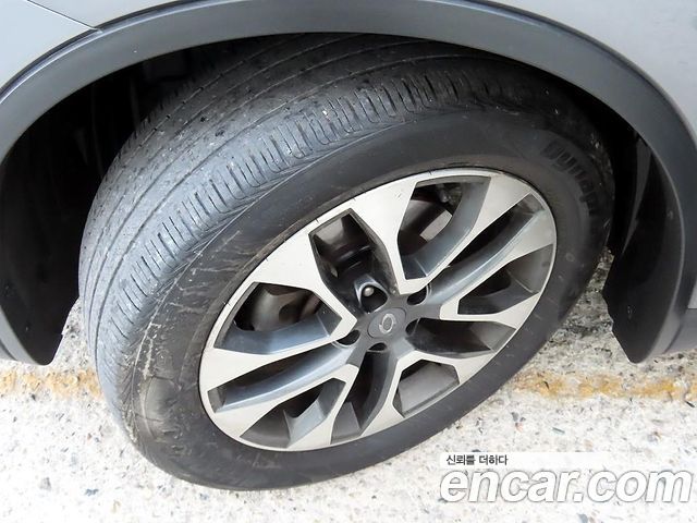Renault Korea QM6 Diesel 2WD RE Signature 2017 — фото 24