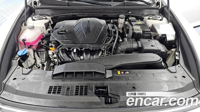 Hyundai Grandeur (GN7) 2,5 Gasoline 2WD Calligraphy 2025 — фото 6