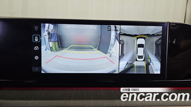 Hyundai Grandeur (GN7) 2,5 Gasoline 2WD Calligraphy 2025 — фото 15