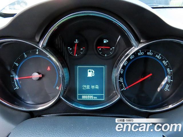 Chevrolet Cruze 1.8 LTZ+ 2014 — фото 9