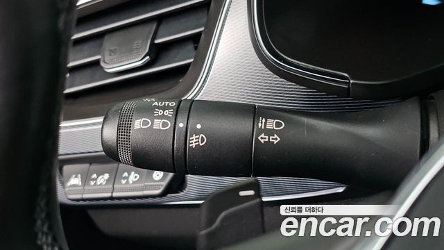 Renault Korea XM3 1.3 TCe RE Signature 2020 — фото 16