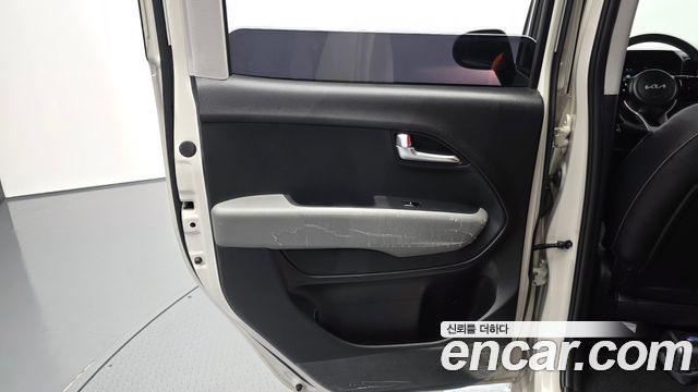 Kia Ray Wheel Chair Lift/Slope 2023 — фото 25