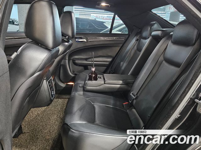 Chrysler 300C 3.0 Diesel 2014 — фото 15