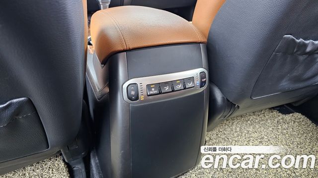 Kia Mohave Diesel 3.0 4WD VIP 2018 — фото 31
