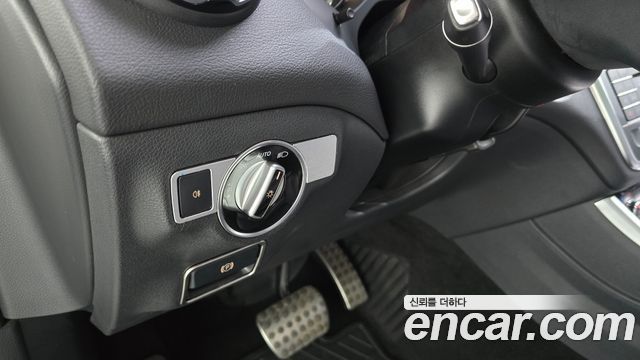Mercedes-Benz GLA-Class (X156) GLA220 2018 — фото 18