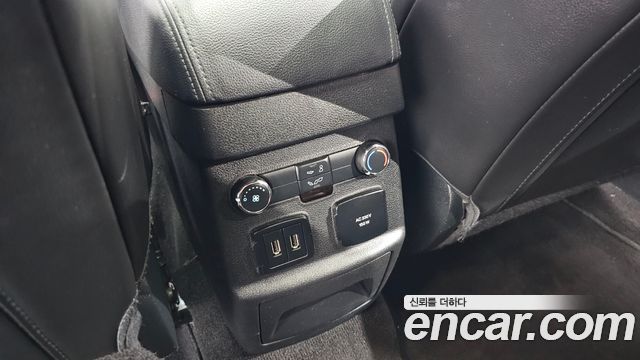 Ford Explorer 2.3 Limited 4WD 5th 2018 — фото 23