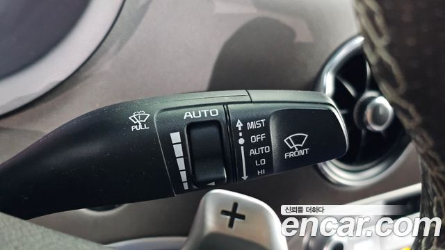 Kia Stinger 3.3 Turbo AWD GT 2018 — фото 30