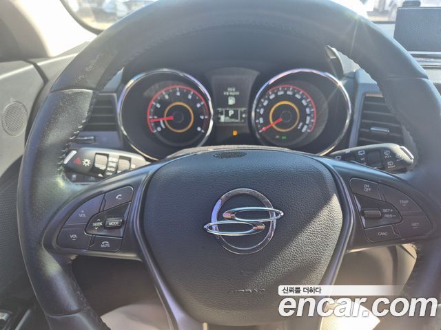 KG Mobility (SsangYong) Tivoli Armor LX 4WD 2018 — фото 15