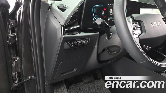Kia Niro Prestige 2026 — фото 13