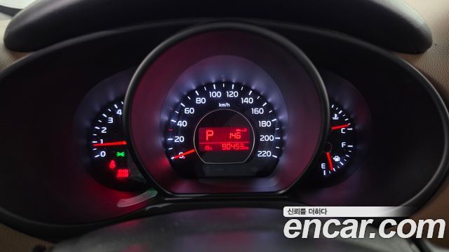 Kia Soul 1.6 Diesel Noblesse 2015 — фото 8