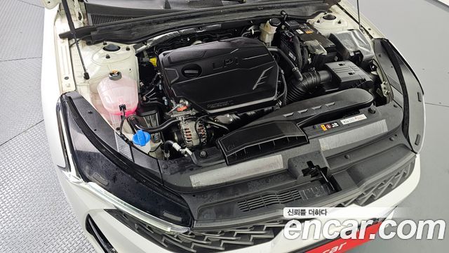 Kia K5 (III) 2.0 LPI(Renter car) Strandard 2023 — фото 6