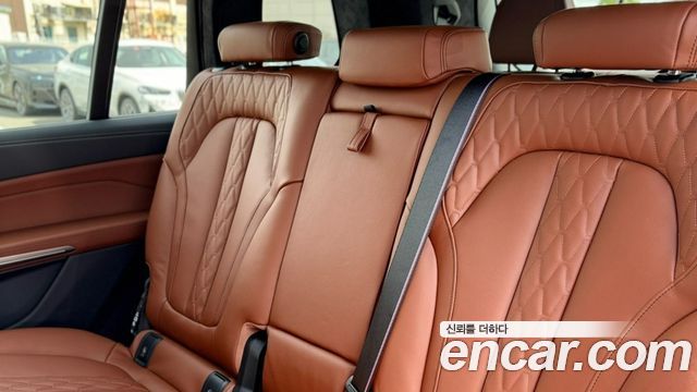 BMW X7 (G07) xDrive 40d M Sport 7 STR 2026 — фото 10