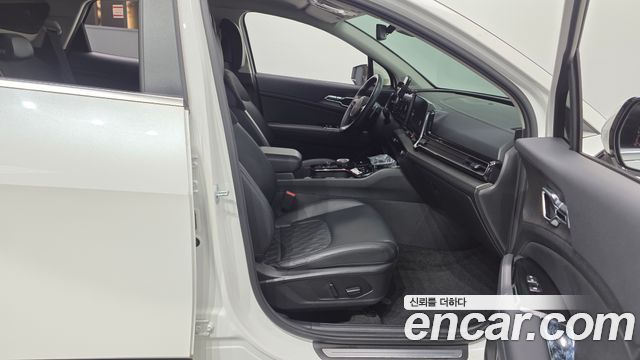 Kia Sportage (V) Diesel 2.0 2WD Signature 2022 — фото 11
