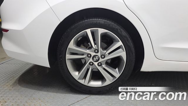Hyundai Avante (AD) 1.6 GDI Value Plus 2017 — фото 5