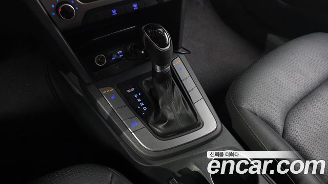 Hyundai Avante (AD) 1.6 GDI Value Plus 2017 — фото 9