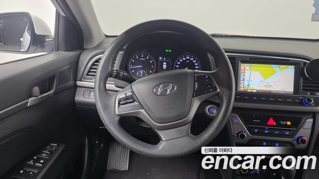 Hyundai Avante (AD) 1.6 GDI Value Plus 2017 — фото 13