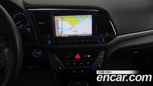 Hyundai Avante (AD) 1.6 GDI Value Plus 2017 — фото 14