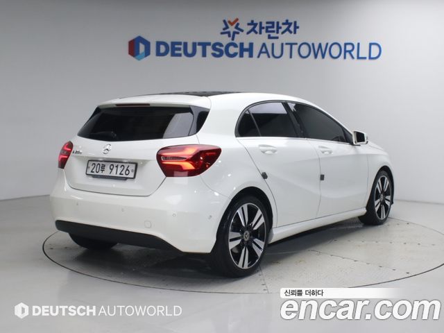 Mercedes-Benz A-Class (W176) A200 2018 — фото 2