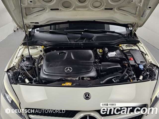 Mercedes-Benz A-Class (W176) A200 2018 — фото 6