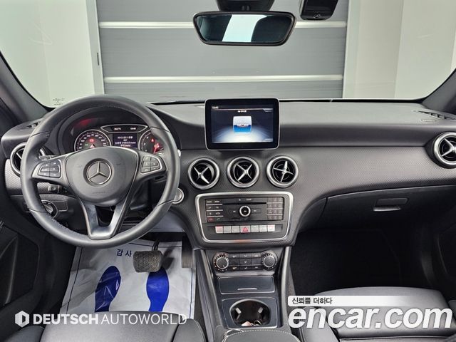 Mercedes-Benz A-Class (W176) A200 2018 — фото 7