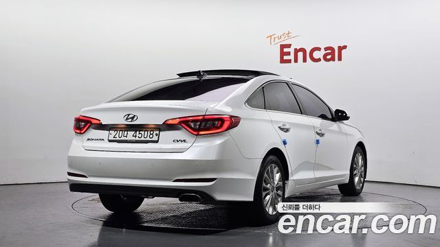 Hyundai Sonata (LF) 2.0 Smart 2015 — фото 2