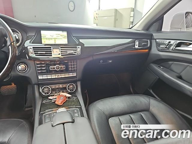 Mercedes-Benz CLS-Class (W218) CLS350 BlueEFFICIENCY 2012 — фото 9