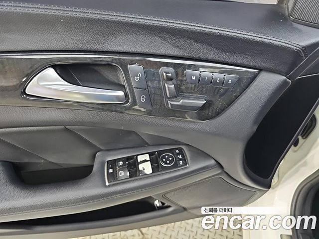 Mercedes-Benz CLS-Class (W218) CLS350 BlueEFFICIENCY 2012 — фото 22