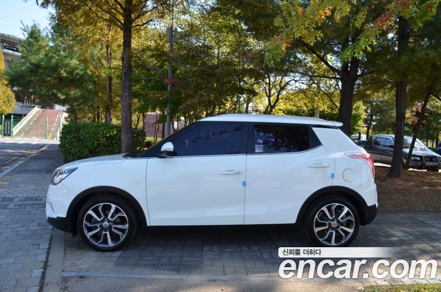 KG Mobility (SsangYong) Tivoli LX 2WD HI-DLX 2016 — фото 6