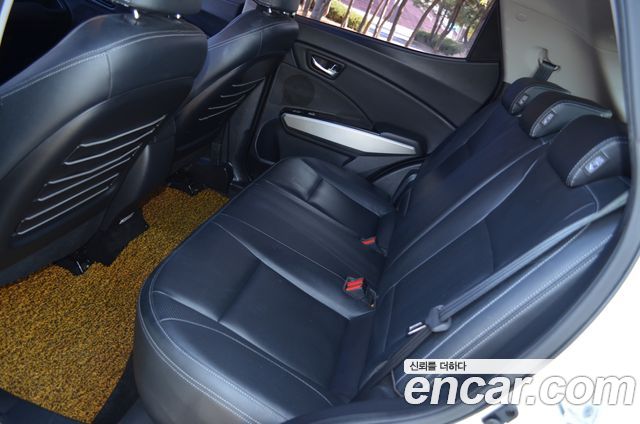 KG Mobility (SsangYong) Tivoli LX 2WD HI-DLX 2016 — фото 10