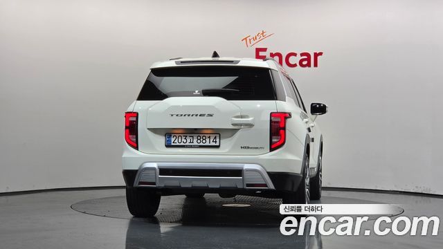 KG Mobility (SsangYong) Torres Gasoline 1.5 2WD T7 2024 — фото 4