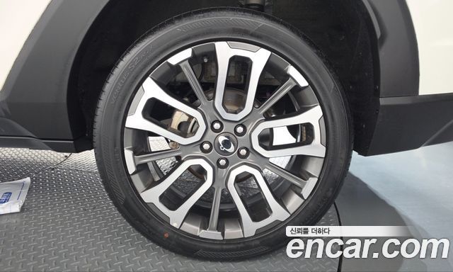KG Mobility (SsangYong) Torres Gasoline 1.5 2WD T7 2024 — фото 21