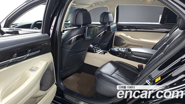 Genesis EQ900 5.0 GDI AWD Prestige 2016 — фото 12