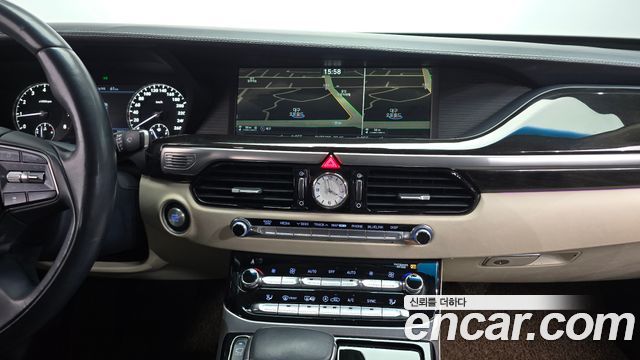 Genesis EQ900 5.0 GDI AWD Prestige 2016 — фото 14