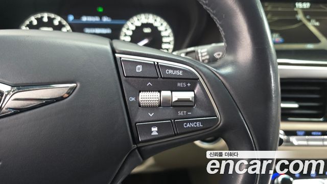 Genesis EQ900 5.0 GDI AWD Prestige 2016 — фото 16