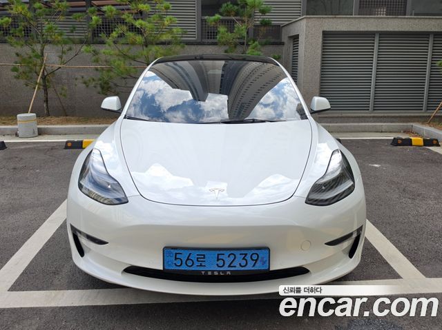 Tesla Model 3 Long Range AWD