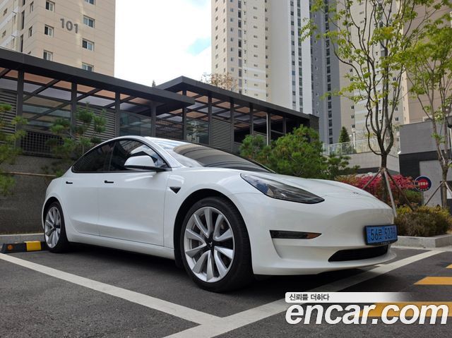 Tesla Model 3 Long Range AWD 2022 — фото 3
