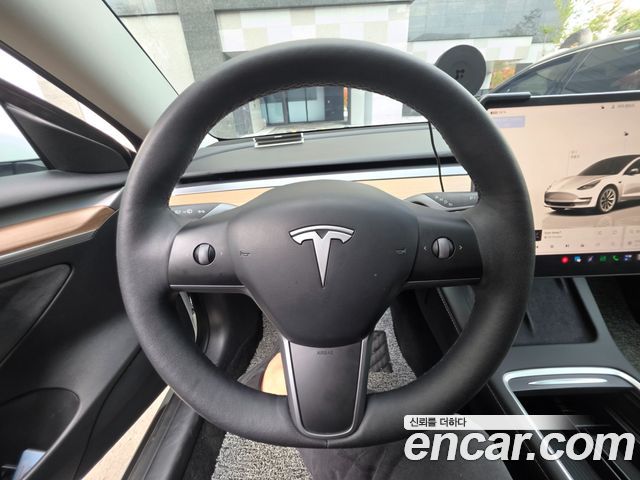 Tesla Model 3 Long Range AWD 2022 — фото 16