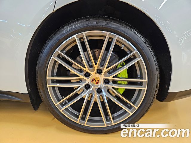Porsche Panamera (971) 2.9 AWD E-Hybrid 2018 — фото 5